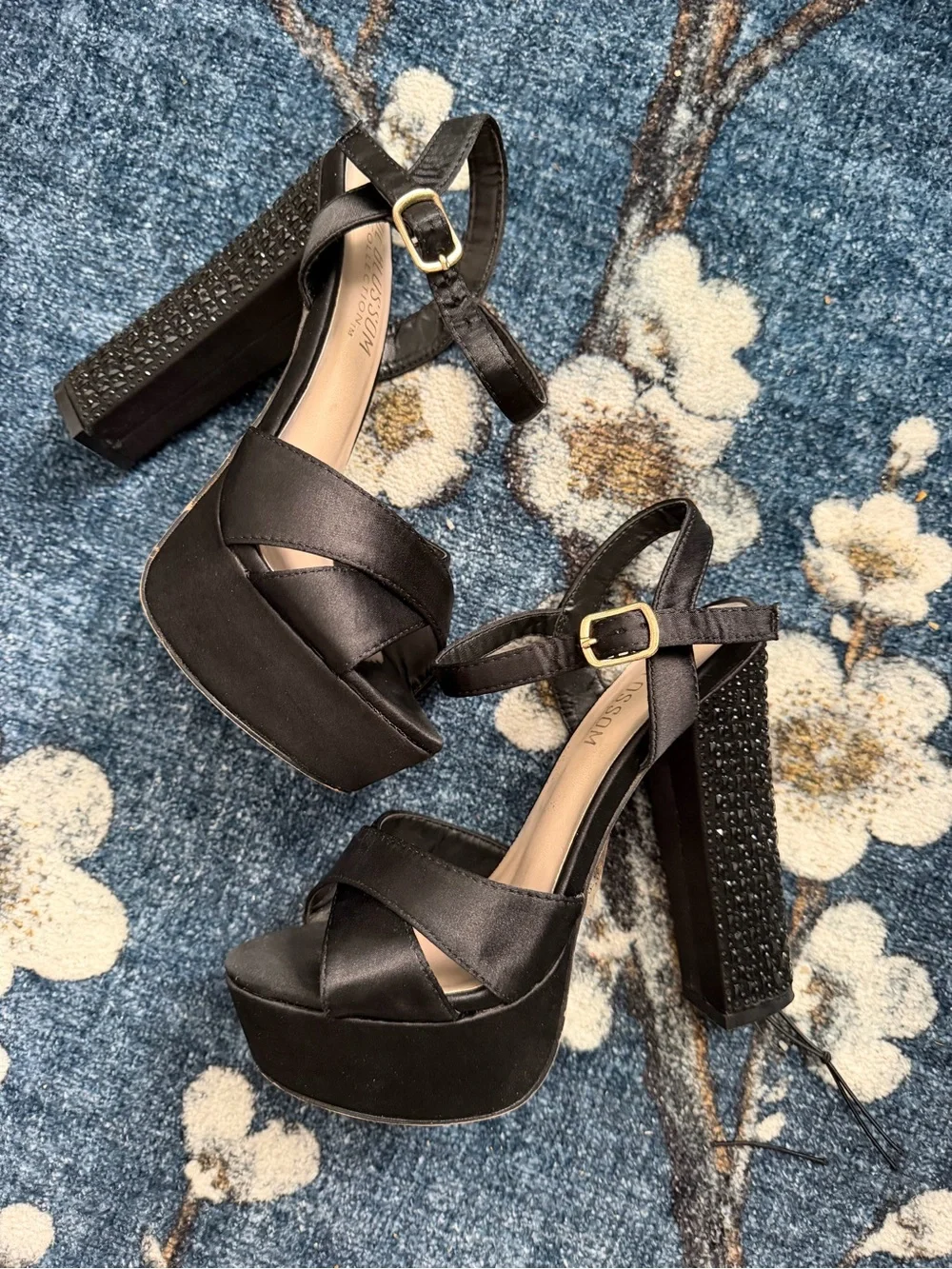 Platform Rhinestone Block Heel Sandals in Black